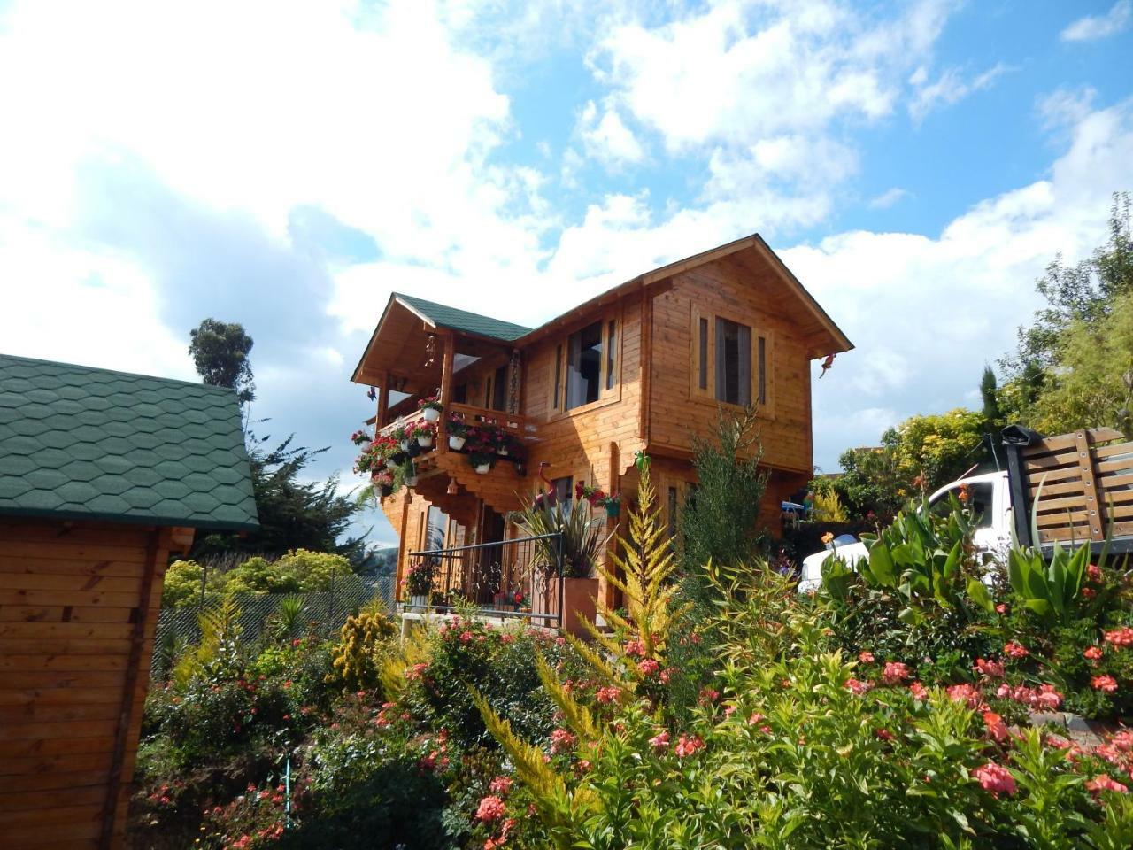 אקיטניה Villa Evelia מראה חיצוני תמונה