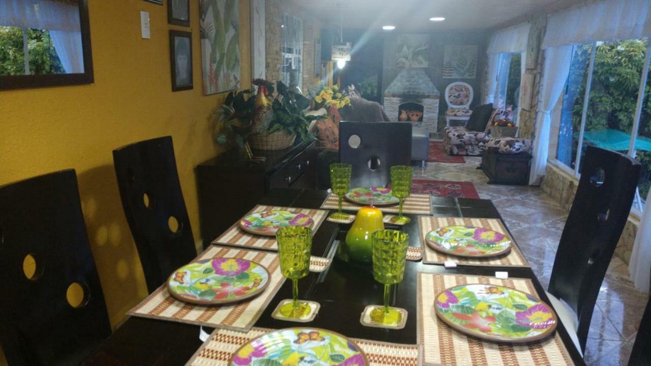אקיטניה Villa Evelia מראה חיצוני תמונה